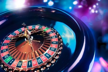 Live-dealer table availability during peak hours on indonesia86, showing blackjack and roulette studios